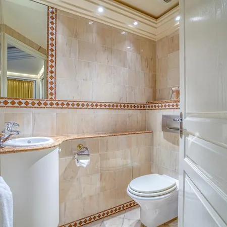 Apartment 60Sqm Croisette - Balcony With Sea View Cannes Esterno foto